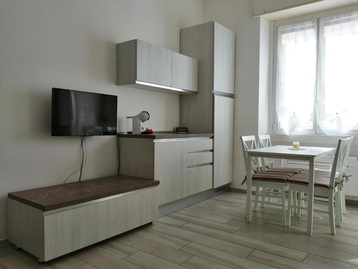 Appartamento Comodo Per Milano E Rho Fiera Exteriör bild